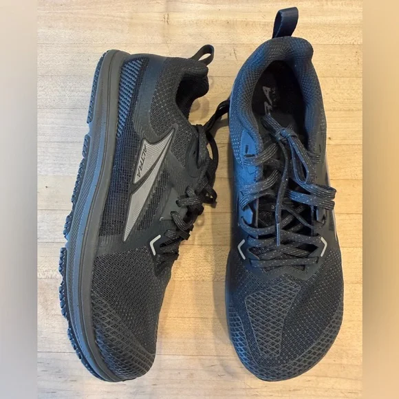 Altra SOLSTICE XT 3 Women’s Sneakers - Picture 2 of 6